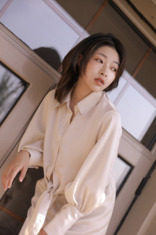 偷情主妇